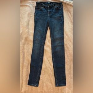 Hollister Mid-Rise Super Skinny Jeans